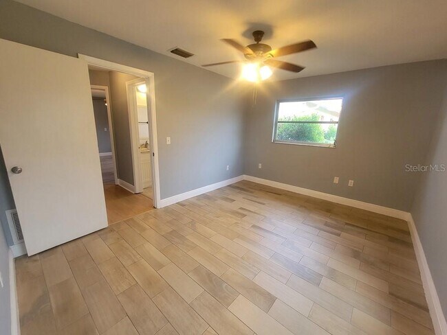 Building Photo - 7605 Greybirch Terrace