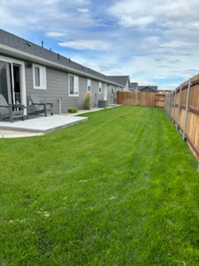 Building Photo - 3 bed/2bath Hamilton home