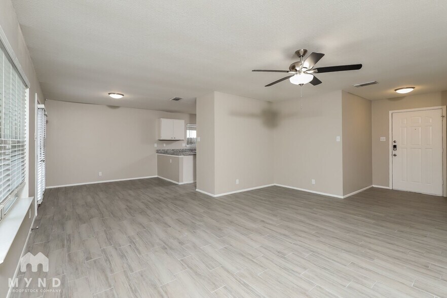 Building Photo - 8306 Pine Meadow Dr