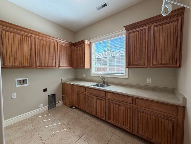 Building Photo - 1145 W 2400 S