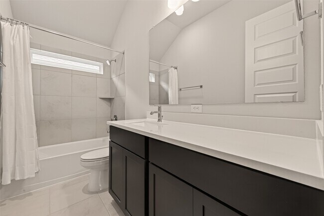 Building Photo - 6123 Severson Lake Ct