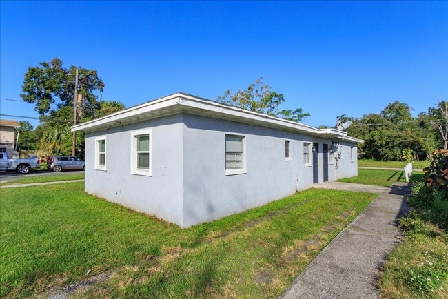 Building Photo - 507 S Lee Ave