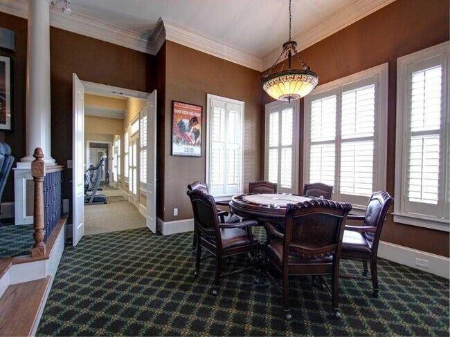 Building Photo - 502 Rivercliff Trce