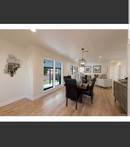 Building Photo - 12521 Wixom St