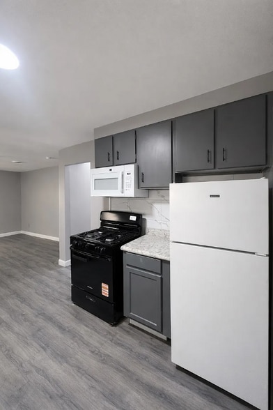 Building Photo - 3643 Elsa Ave