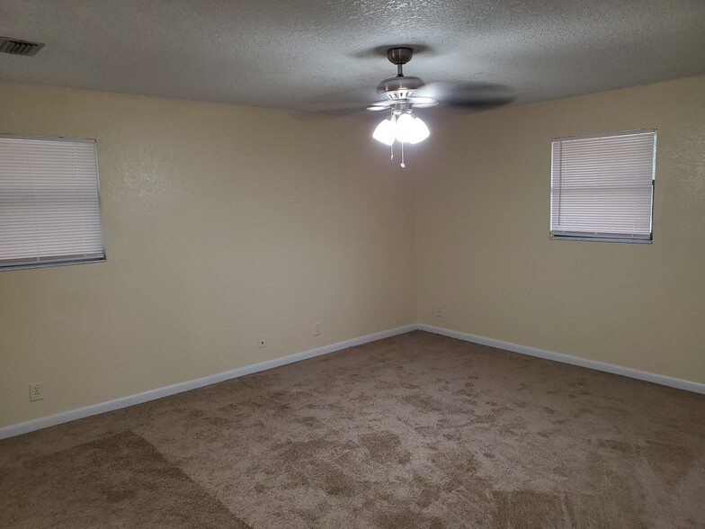 Master Bedroom - 17375 Holmes Mill Ave