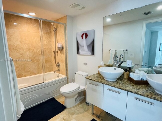 Building Photo - 41 SE 5th St