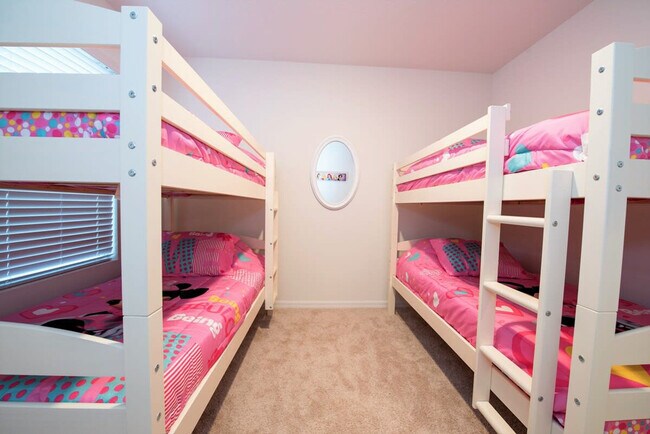 Building Photo - 5277 Oakbourne Ave