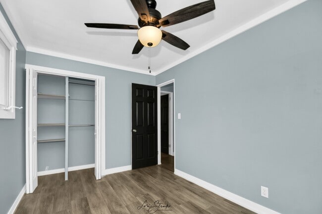 Building Photo - 217 Sherman Ave