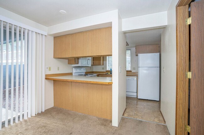 Building Photo - Spacious 3 Bedroom Home in Bremerton!