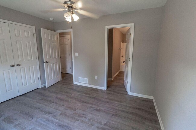 Building Photo - 4001 Snowy Owl Dr