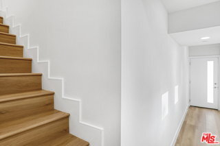 Building Photo - 2057 S Garth Ave