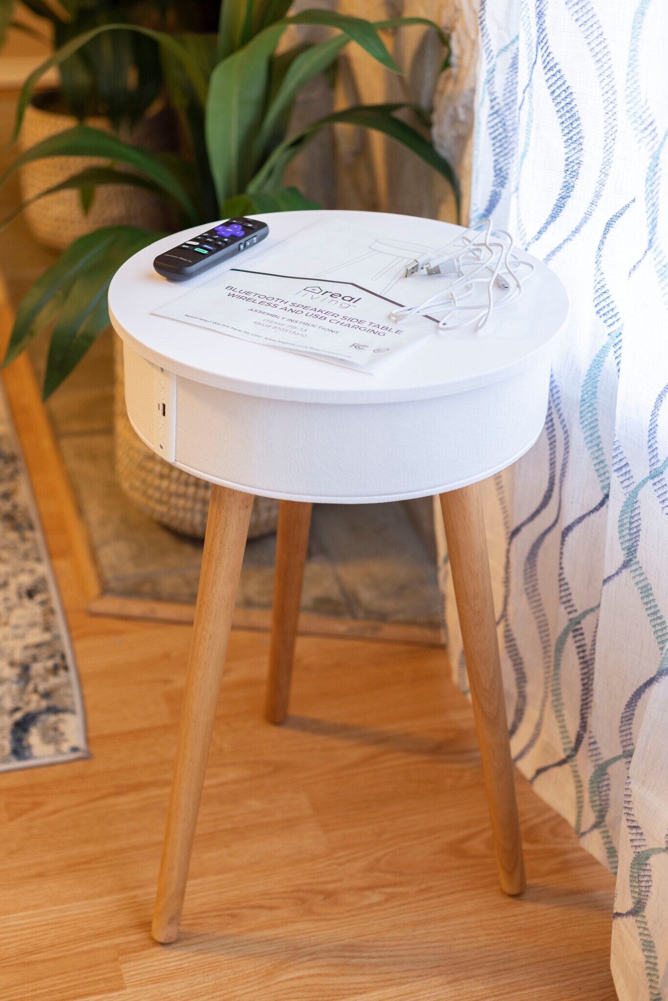 bluetooth wireless speaker end table - 4107 Medical Dr
