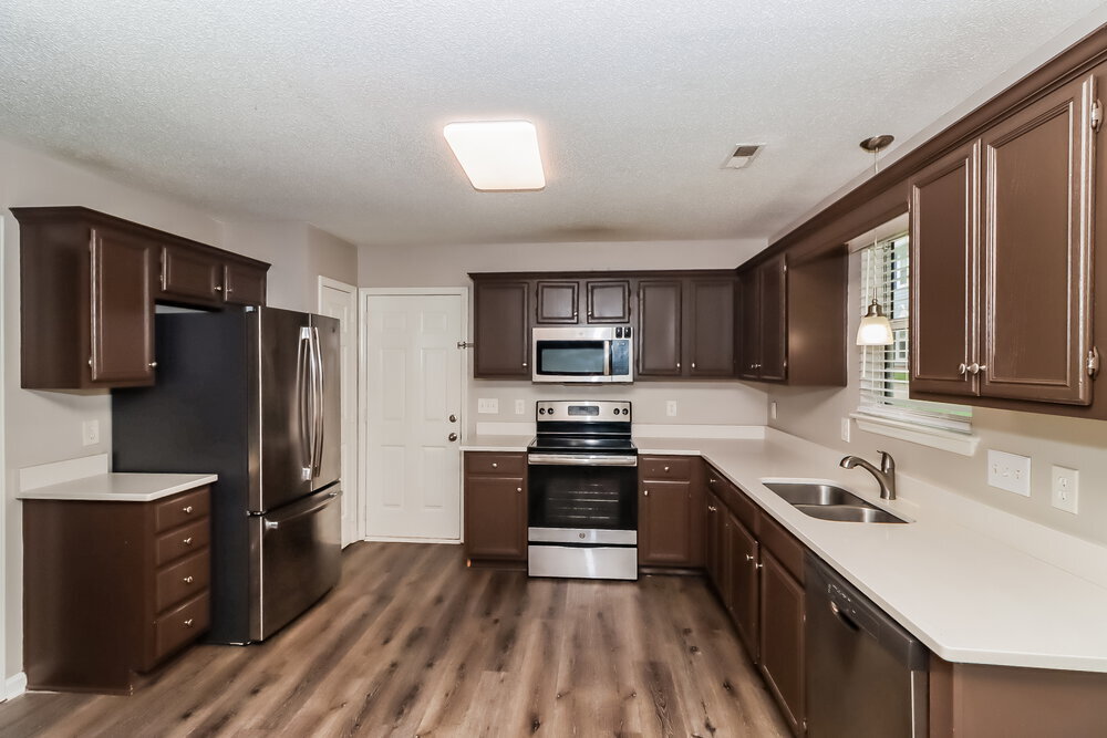 Building Photo - 1411 Bear Mountain Rd