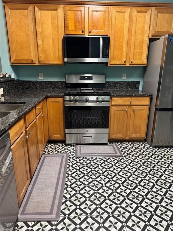 Building Photo - 13389 Marrywood Ct