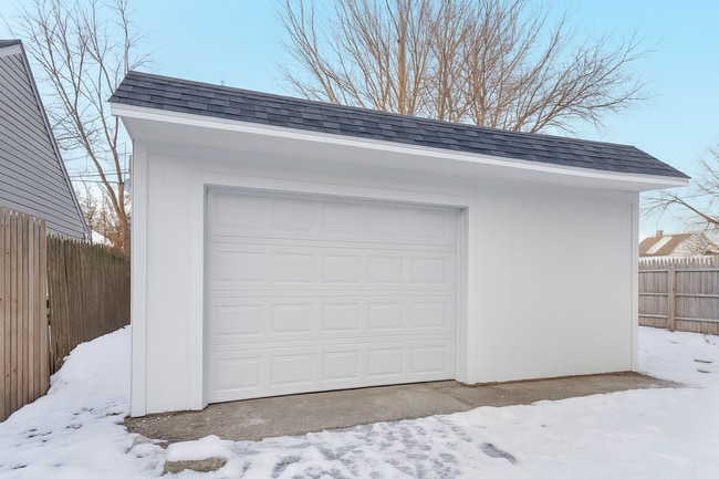 Building Photo - 1728 Berkshire Pl