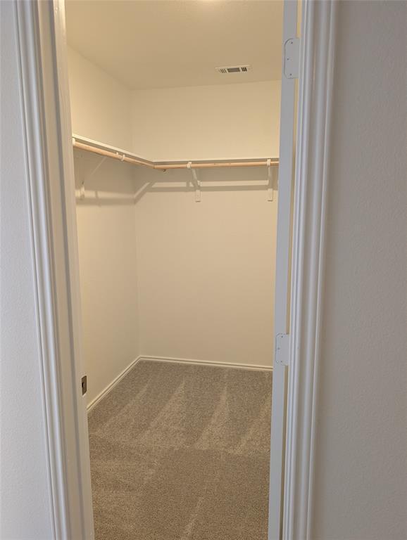 Building Photo - 635 Whoopers Lp