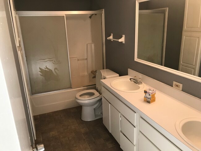 Building Photo - 1814 Buck St