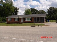 Building Photo - 8901 Cliffdale Rd