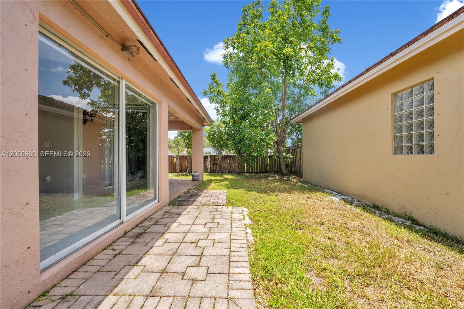 Building Photo - 14530 SW 156th Ave