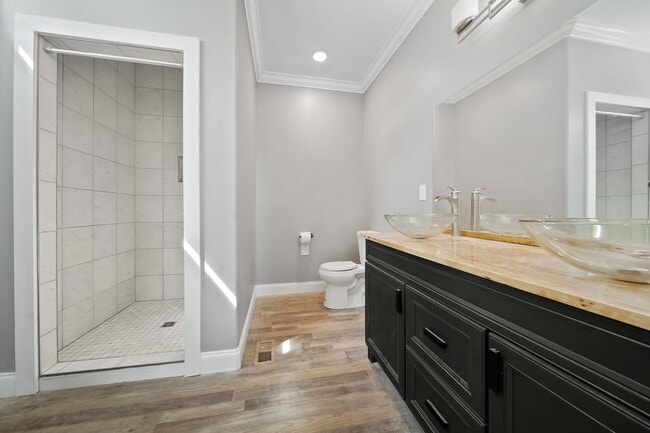 Building Photo - FANTASTIC 4 BEDROOM HOME LOCATED IN KARNS!!