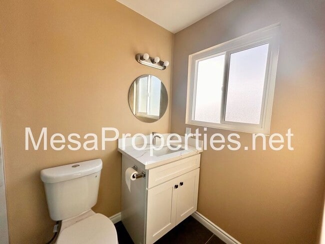 Building Photo - 16559 Manzanita St