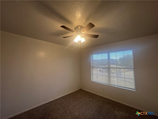 Building Photo - 5504 Holster Dr