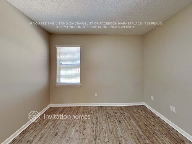 Building Photo - 708 Spruce Pine Ln