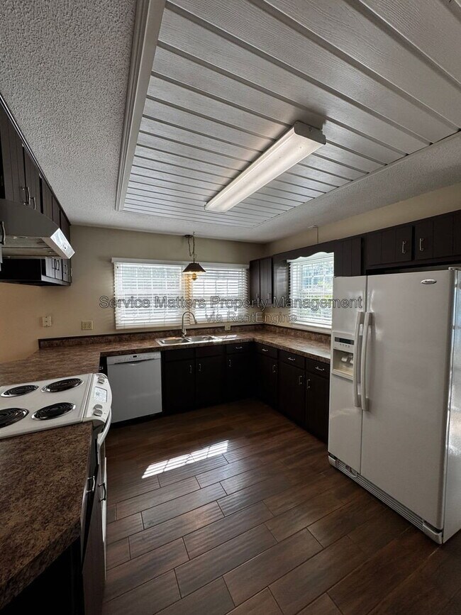 Building Photo - 1708 Briza Del Mar Dr