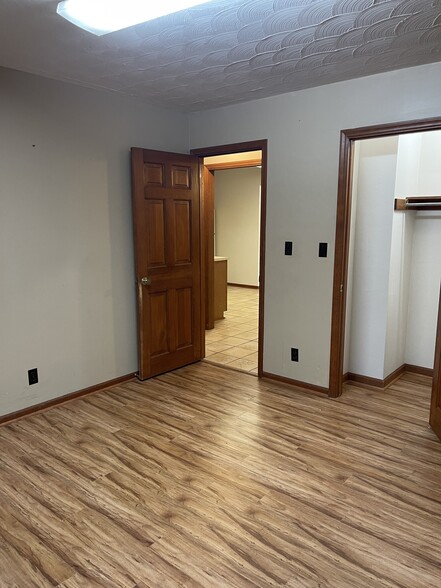 Building Photo - 151 Dorton Jenkins Hwy