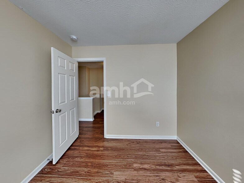 Building Photo - 2571 Allegro Ln