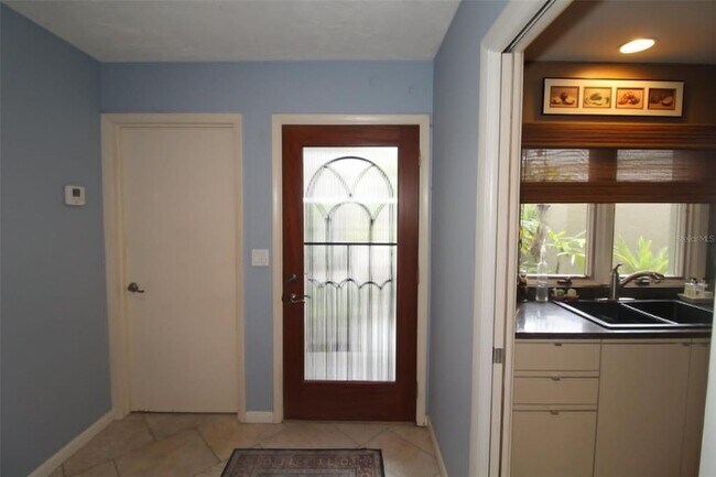 Building Photo - 4532 Ascot Cir N