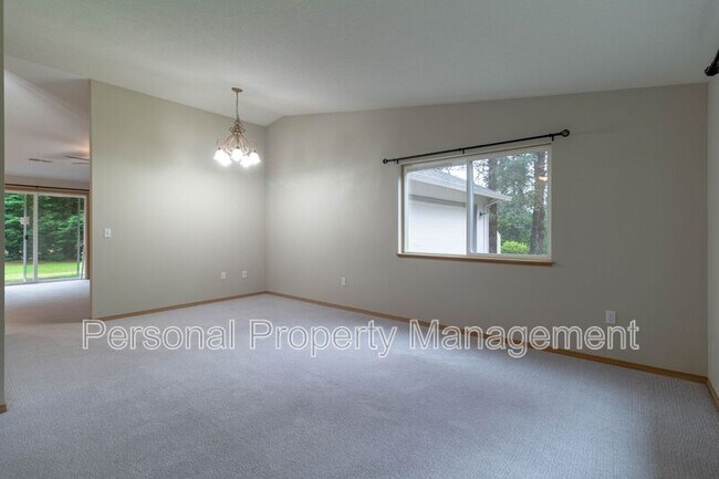 Building Photo - 1312 SE 352nd Ave