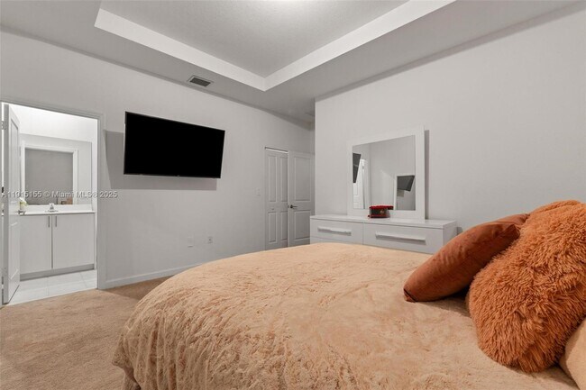 Building Photo - 11823 SW 247th Ter