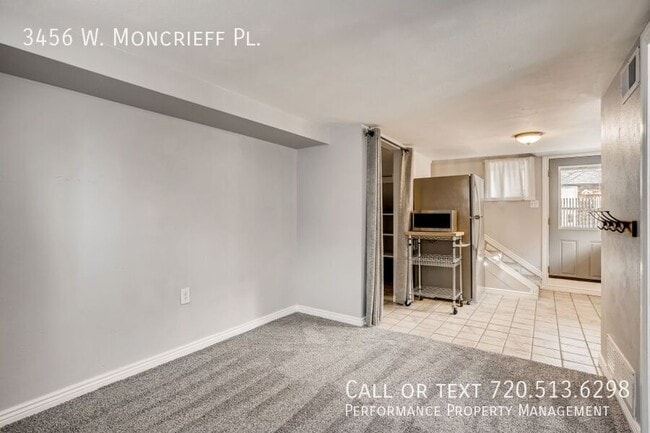 Building Photo - 3456 W Moncrieff Pl