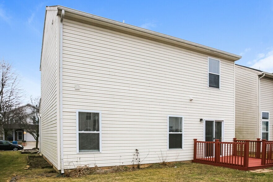 Building Photo - 7204 Parklake Pl