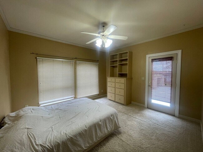 Building Photo - Stonebridge Community! Luxury and Lifestyle Awaits your Call