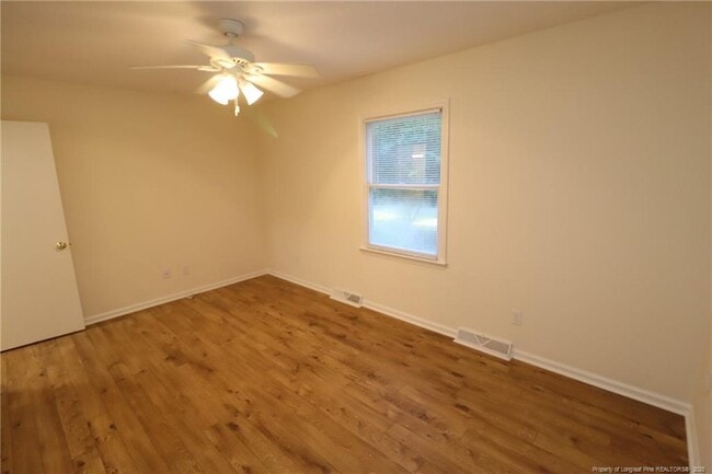 Building Photo - 6116 Deerwood Pl
