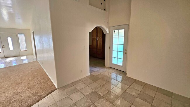 Building Photo - PLACE - XAV8709