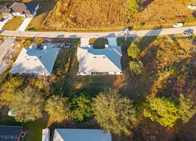 Building Photo - 4417 22nd St SW