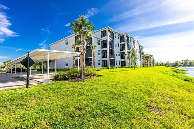 Building Photo - 14141 Heritage Landing Blvd