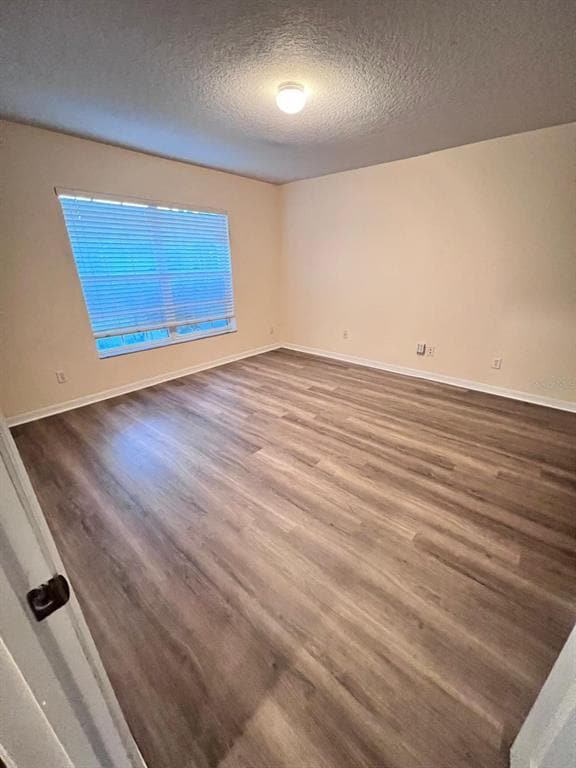 Building Photo - 912 Windrose Dr