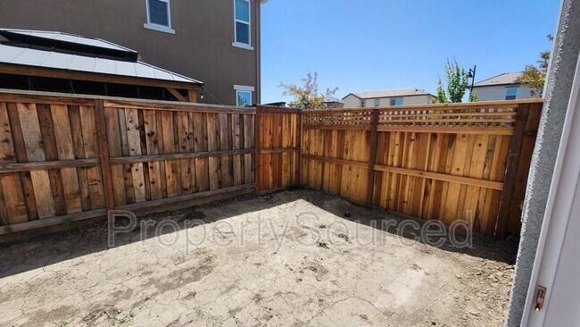 Building Photo - 17832 Reunion St