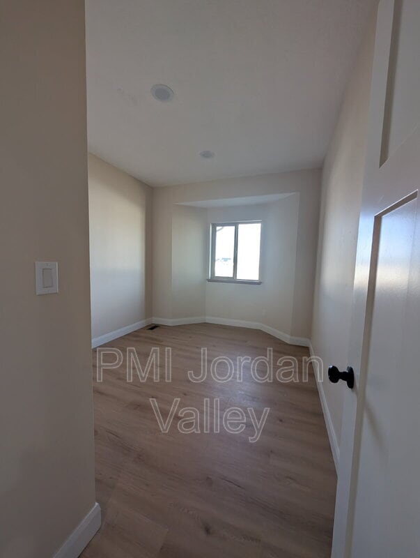 Building Photo - 408 RIGDON St