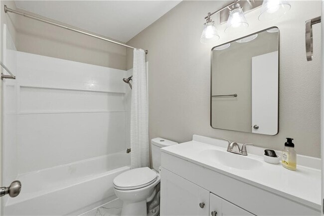 Building Photo - 4 Wendron Cir