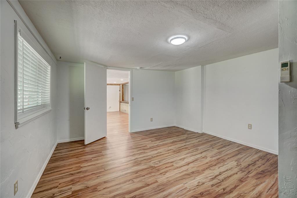 Building Photo - 1124 Merrymen Grn