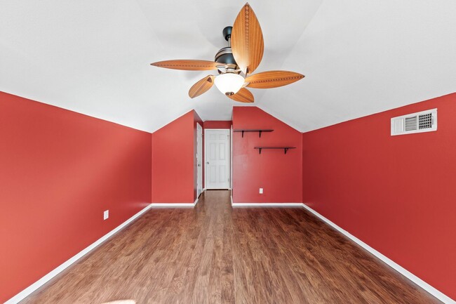 Building Photo - 4 bedroom in Bluewater Bay!