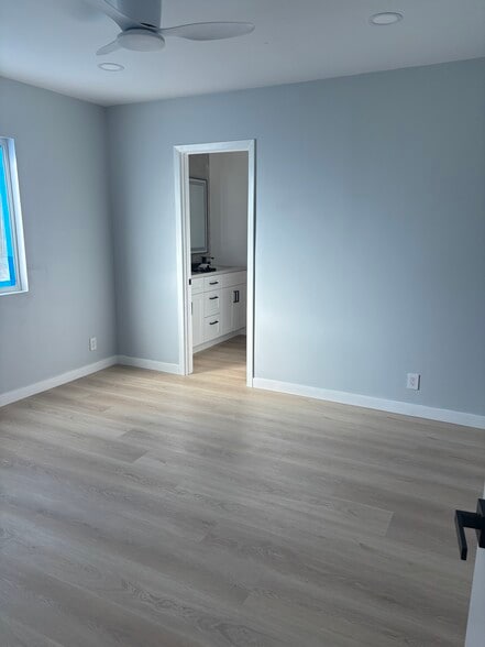 Building Photo - 11707 Atkinson Ave