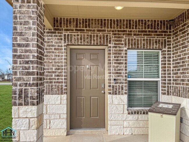 Building Photo - 4051 Basil Mdw