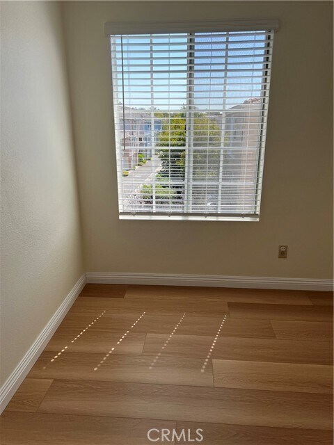 Building Photo - 2800 Plaza del Amo